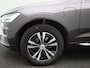 Volvo XC60 2.0 T6 Plug-in hybrid AWD Core Bright | 100% SOH | Apple Carplay/Android Auto | Achteruitrijcamera | Parkeersensoren | Navigatie | Stoelverwarming | Stuurverwarming | Trekhaak |