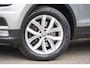 Volkswagen Tiguan 2.0 TSI 4Motion Highline / Virtual cockpit / Led / PDC / 2e Eig. / NL-Auto!