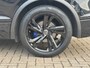 Volkswagen Tiguan 1.5 TSI R-Line Blackstyle * Panorama * Stoelverwarming * Keyless *