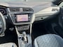 Volkswagen Tiguan 1.5 TSI R-Line Blackstyle * Panorama * Stoelverwarming * Keyless *