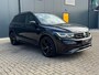 Volkswagen Tiguan 1.5 TSI R-Line Blackstyle * Panorama * Stoelverwarming * Keyless *