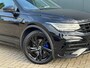 Volkswagen Tiguan 1.5 TSI R-Line Blackstyle * Panorama * Stoelverwarming * Keyless *