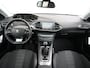 Peugeot 308 1.2 PureTech Blue Lease Premium | Panoramadak | Navigatie | Climate control
