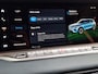 Voyah Free 4WD 106 kWh | Panoramadak | Luchtvering | 360° camera | Massage stoelen | Dynaudio | Adaptieve cruise control | Smartphone integratie | Keyless entry | Elektrische achterklep