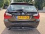 BMW 3-Serie Touring 318i Business Line *STOELVERW.*CLIMA*PANO*CRUISE*NAVI*PDC*TREKHAAK*