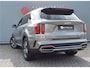Kia Sorento 1.6 T-GDi Plug-in Hybrid 4WD Premium + 7p. | 7 PERS. | PANO | APPLE CARPLAY/ ANDROID AUTO | 360 CAMERA |  Wij bieden ook financiering mogelijkheden aan.