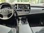 Lexus ES 300h Business Line | PDC+Camera | Schuif kanteldak | Lederen bekleding | LM Velgen | ECC
