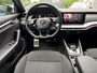 Skoda Octavia Combi 1.0 e-TSI 110PK DSG Sport Business LED Climate control Sportstoelen Stuurverwarming 18" Velgen