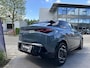 Peugeot E-3008 GT Avantage 210 73 kWh Peugeot e-3008 GT Avantage 73 kWh | Fiscale waarde € 49.450, - l Uit voorraad leverbaar in diverse kleuren