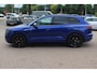 Volkswagen Touareg 3.0 TSi 4MOTION R / Trekhaak / Panoramadak / Camera / Luchtvering / Luchtvering / 20'' / Keyless / Leder / Navigatie / Dodehoek /ACC /