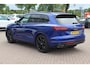 Volkswagen Touareg 3.0 TSi 4MOTION R / Trekhaak / Panoramadak / Camera / Luchtvering / Luchtvering / 20'' / Keyless / Leder / Navigatie / Dodehoek /ACC /