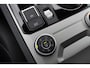 Volkswagen Touareg 3.0 TSi 4MOTION R / Trekhaak / Panoramadak / Camera / Luchtvering / Luchtvering / 20'' / Keyless / Leder / Navigatie / Dodehoek /ACC /
