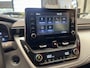 Toyota Corolla 1.8 HYBRID NAVIGATIE CRUISE CONTROL CLIMATE CONTROL STOEL EN STUURVERWARMING BLUETOOTH TELEFOON ACHTERUITRIJCAMERA ZEER MOOI !! 3010