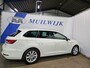 SEAT Leon ST 1.0 EcoTSI Style Business Intense / Navi / NL Auto