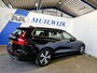 Volvo V60 2.0 B3 Momentum Advantage / CarPlay / Navi / NL Auto
