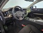 Volvo V60 2.0 B3 Momentum Advantage / CarPlay / Navi / NL Auto