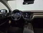 Volvo V60 2.0 B3 Momentum Advantage / CarPlay / Navi / NL Auto