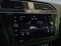 Volkswagen Tiguan 1.5 TSI R-Line Highline / Panoramadak / NL Auto