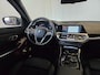 BMW 3-Serie Touring 318i Executive Edition / Trekhaak / Full LED / NL Auto