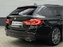 BMW 5-Serie Touring 540i xDrive M-Sport - Pano - Active Steering - Driving Ass Plus - Head-Up