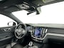 Volvo S60 B4 Aut. Ultimate Dark | Panoramadak | 360º camera | Head-up display | Harman Kardon | Stoel- en Stuurverwarming