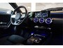 Mercedes-Benz A-klasse 200 Business Solution AMG Night Upgrade | Augmented Reality | Sfeerverlichting Plus | AMG Aerodynamica | AMG Sportinterieur | Widescreen | Diamond grille | Cruise + Lane departure | Stoplichtcamera