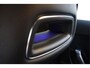 Mercedes-Benz A-klasse 200 Business Solution AMG Night Upgrade | Augmented Reality | Sfeerverlichting Plus | AMG Aerodynamica | AMG Sportinterieur | Widescreen | Diamond grille | Cruise + Lane departure | Stoplichtcamera