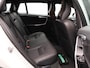 Volvo V60 Cross Country 2.0 T5 Polar+ / Lederen bekleding / Schuif-kantel dak / Standkachel / Elektrisch bedienbare voorstoelen / Trekhaak / Cruise controle / Parkeercamera achter /