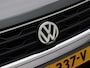 Volkswagen T-Roc 1.5 TSi 150 Pk Sport | LED | Trekhaak | Panorama Dak | Elektrische Achterklep | Adaptive Cruise | Carplay | Camera | 18 Inch
