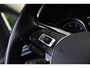Volkswagen Touran 1.5 TSI Highline 7p Navi - Cruise - Clima - Trekhaak