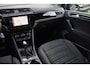 Volkswagen Touran 1.5 TSI Highline 7p Navi - Cruise - Clima - Trekhaak