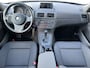 BMW X3 2.5i Executive 192 PK / Automaat / Dealer onderhouden / NAP / Trekhaak afneembaar / 6-Cilinders / PDC V+A / Climate / 17'' LMV /