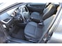 Peugeot 207 1.4i 5-DEURS ACCES LITE-uitv/AIRCO/ISOFIX/LM-VELGEN/TREKHAAK/CRUISE CONTROL/99.988 km NAP/nwe APK+O.H+DISTRIBUTIERIEM!