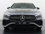Mercedes-Benz A-klasse 250 e Business Solution AMG | Panorama - Schuifdak | Multibeam Led | Apple Carplay & Android Auto | DAB+ Radio | Nightpakket | Stoelverwarming Voorin | Sfeerverlichting | Achteruitrijcamera