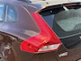 Volvo V40 Cross Country 1.5 T3 Summum | All-Season banden | Parkeersensoren | Navigatie | Trekhaak |