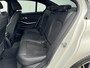 BMW 3-Serie 318i High Executive M - Sport Navigatie / Apple Carplay - Android Auto / Achteruitrijcamera / Stoelverwarming / Cruise control / Hifi Audio Systeem / M -  Sport Aerodynamica / Afneembare trekhaak (1300 KG))