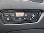 BMW 3-Serie 318i High Executive M - Sport Navigatie / Apple Carplay - Android Auto / Achteruitrijcamera / Stoelverwarming / Cruise control / Hifi Audio Systeem / M -  Sport Aerodynamica / Afneembare trekhaak (1300 KG))
