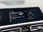 BMW 3-Serie 318i High Executive M - Sport Navigatie / Apple Carplay - Android Auto / Achteruitrijcamera / Stoelverwarming / Cruise control / Hifi Audio Systeem / M -  Sport Aerodynamica / Afneembare trekhaak (1300 KG))