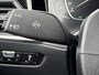 BMW 3-Serie 318i High Executive M - Sport Navigatie / Apple Carplay - Android Auto / Achteruitrijcamera / Stoelverwarming / Cruise control / Hifi Audio Systeem / M -  Sport Aerodynamica / Afneembare trekhaak (1300 KG))