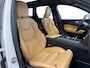 Volvo XC60 2.0 T8 | PLUG IN HYBRID | AWD | MOMENTUM PRO | PANODAK |