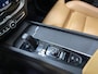 Volvo XC60 2.0 T8 | PLUG IN HYBRID | AWD | MOMENTUM PRO | PANODAK |