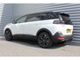 Peugeot 5008 1.6 PURETECH 180PK 7-ZITS GT PACK AUTOMAAT / NAVI / LEDER / CLIMA / FULL-LED / 19" LMV / CAMERA / BLACK PACK / TREKHAAK / PANO. DAK / FOCAL AUDIO / 1E EIGENAAR / NIEUWSTAAT !!