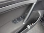 Volkswagen Golf Variant 1.6 TDI Comfortline Business AUTOMAAT / GR NAVI / STOEVERW / CLIMA / PDC / DAB+ / CARPLAY / NL-AUTO