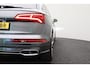 Audi Q5 3.0 TFSI SQ5 quattro 2018 Panoramadak | 360 Camera | Bang & Olufsen | Trekhaak | Luchtvering | Carplay | Cruise control | Climate control | Navigatie | Bluetooth | Digitaal dashboard | Stoelverwarming | B&O | Elek. verstelbare stoelen | Lederen bekleding