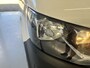 Volkswagen Transporter 2.0 TDI L2H1 DC Btw en Bpm vrij!! Automaat Dubbele schuifdeur Airco Cruise controle Telefoonverbinding Trekhaak 2500kg trekgewicht 5-Persoons Euro 6 DC 1e eigenaar Ex overheid Dealer onderhouden