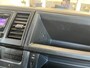 Volkswagen Transporter 2.0 TDI L2H1 DC Btw en Bpm vrij!! Automaat Dubbele schuifdeur Airco Cruise controle Telefoonverbinding Trekhaak 2500kg trekgewicht 5-Persoons Euro 6 DC 1e eigenaar Ex overheid Dealer onderhouden