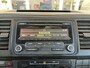Volkswagen Transporter 2.0 TDI L2H1 DC Btw en Bpm vrij!! Automaat Dubbele schuifdeur Airco Cruise controle Telefoonverbinding Trekhaak 2500kg trekgewicht 5-Persoons Euro 6 DC 1e eigenaar Ex overheid Dealer onderhouden