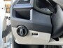 Volkswagen Transporter 2.0 TDI L2H1 DC Btw en Bpm vrij!! Automaat Dubbele schuifdeur Airco Cruise controle Telefoonverbinding Trekhaak 2500kg trekgewicht 5-Persoons Euro 6 DC 1e eigenaar Ex overheid Dealer onderhouden