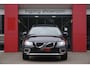 Volvo XC70 2.0 D3 FWD Limited Edition | 5-Cilinder | Origineel NL | Schuif-/kanteldak | Leder | Trekhaak | Navigatie |