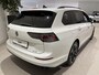 Volkswagen Golf Variant 1.5 eTSI R-Line Edition 116 PK | Automaat | Apple Carplay | 360 Camera | Stoelverwarming | Keyless | Stuurwielverwarming | Elektrische Achterklep | Parkeersensoren | Adaptive Cruise Control |